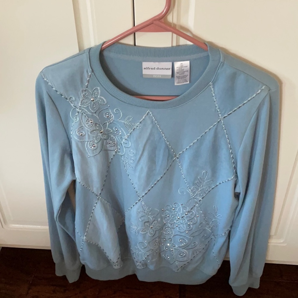 Alfred Dunner fleece lined top